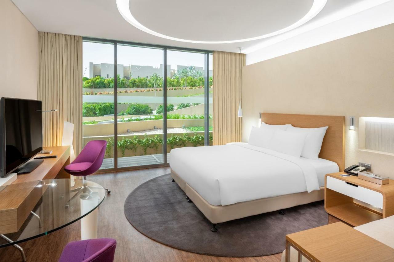 Radisson Blu Hotel & Residence, Riyadh Diplomatic Quarter Экстерьер фото