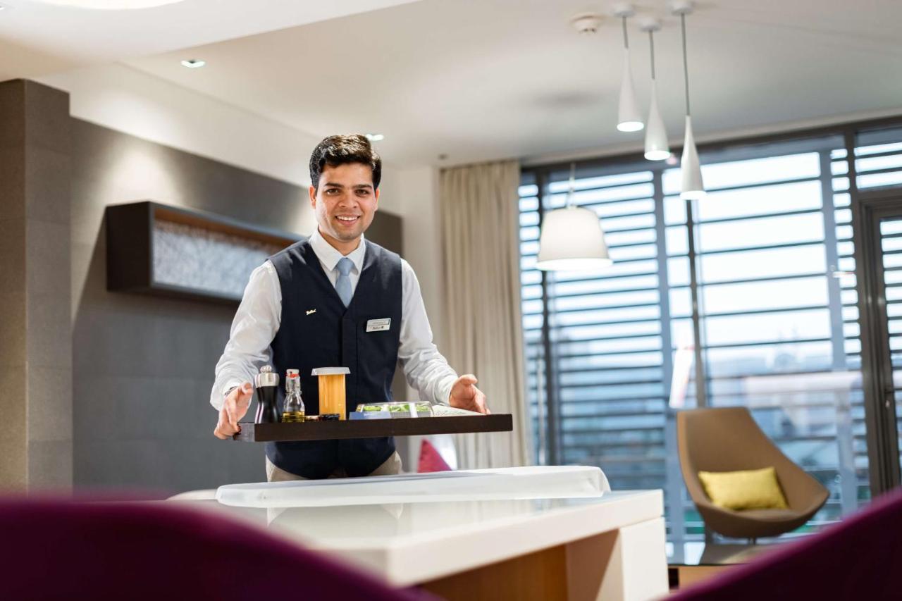 Radisson Blu Hotel & Residence, Riyadh Diplomatic Quarter Экстерьер фото