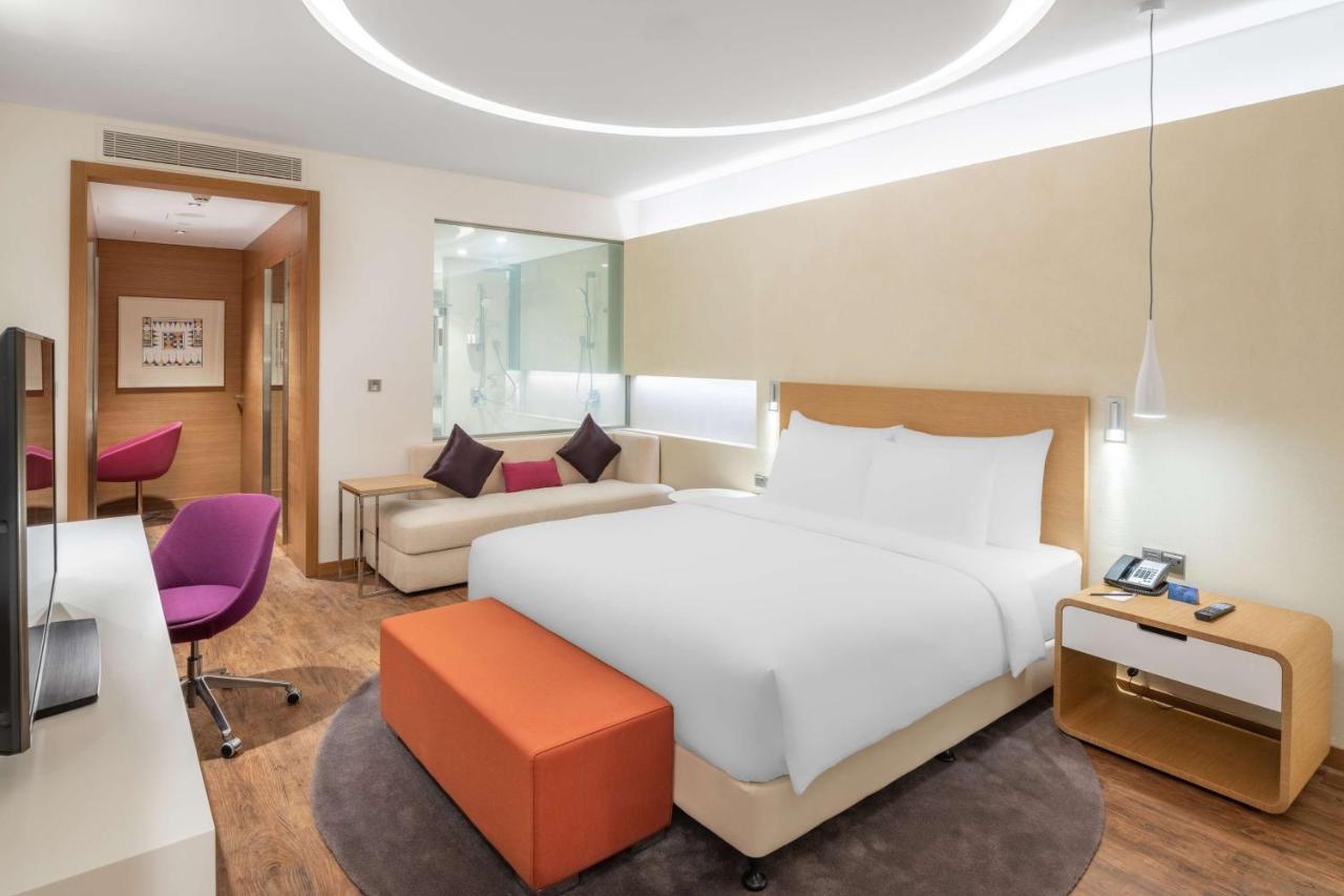 Radisson Blu Hotel & Residence, Riyadh Diplomatic Quarter Экстерьер фото